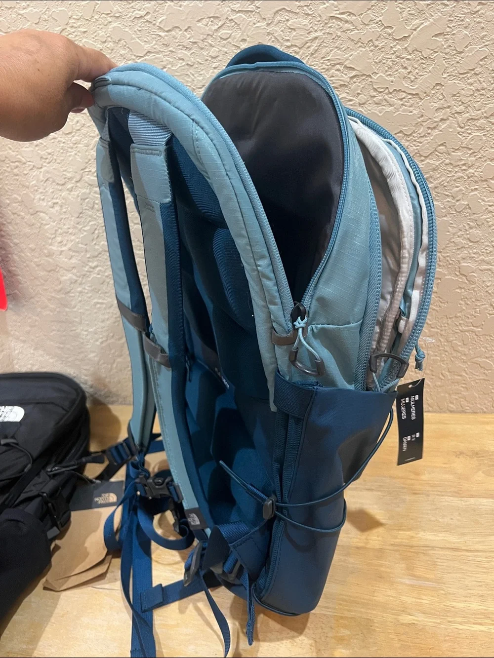 The North Face Borealis Backpack - Teal & Navy